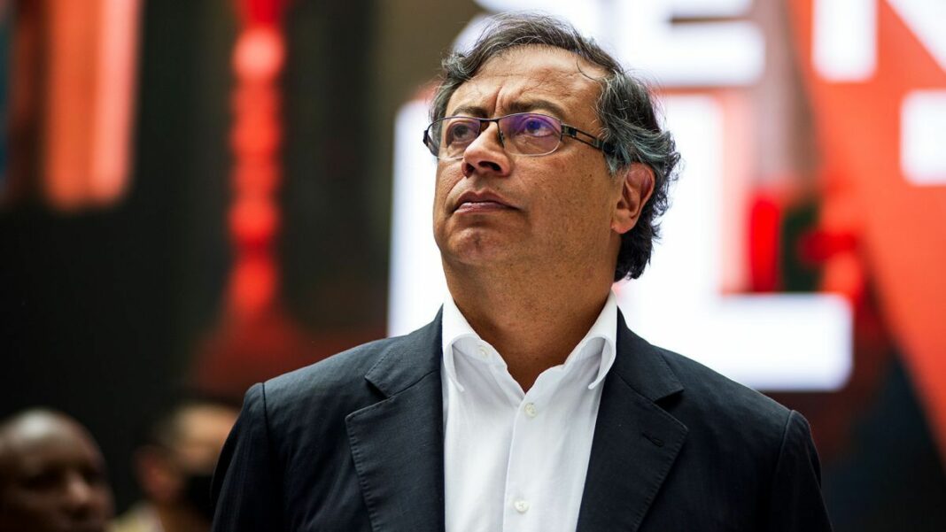 Petro desmiente a la prensa colombiana