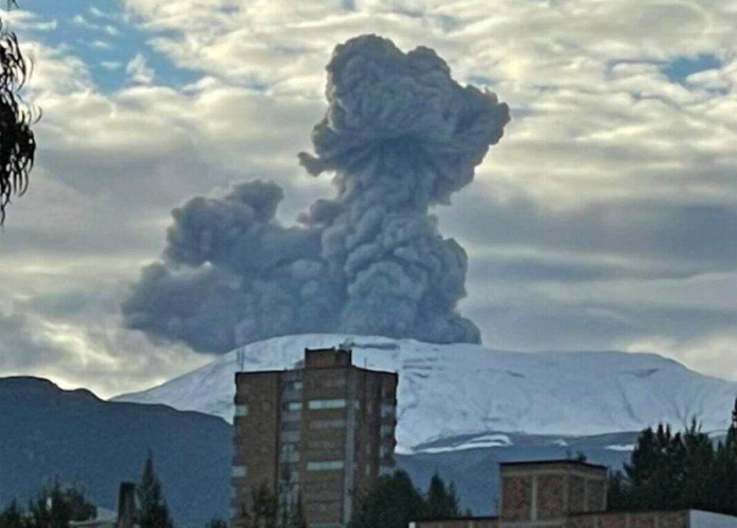 Colombia en ¡ALERTA! El volcán Nevado del Ruiz puede hacer erupción