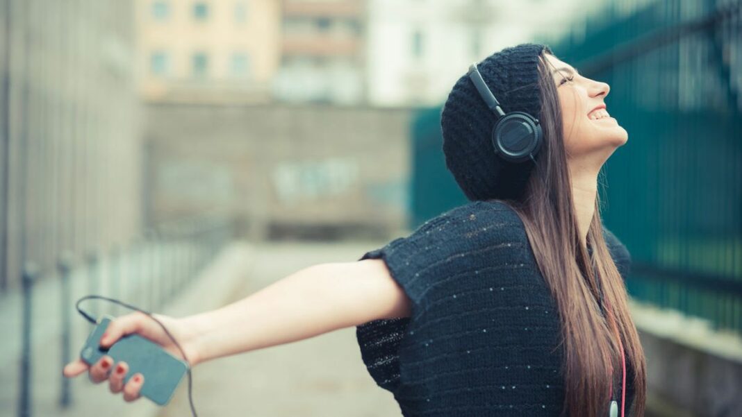 Escuchar música cambia el ánimo.