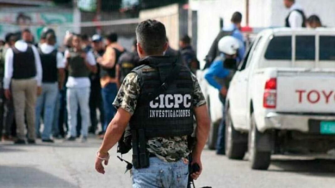 El hombre fue detenido por funcionarios del Cicpc en Maracay. Foto referencial