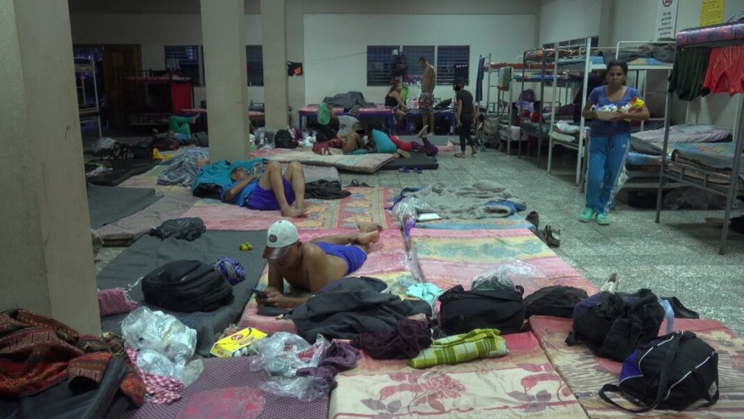 Alrededor de 4.000 migrantes irregulares ingresan al país por la zona fronterioza de El Paraíso. Foto referencial