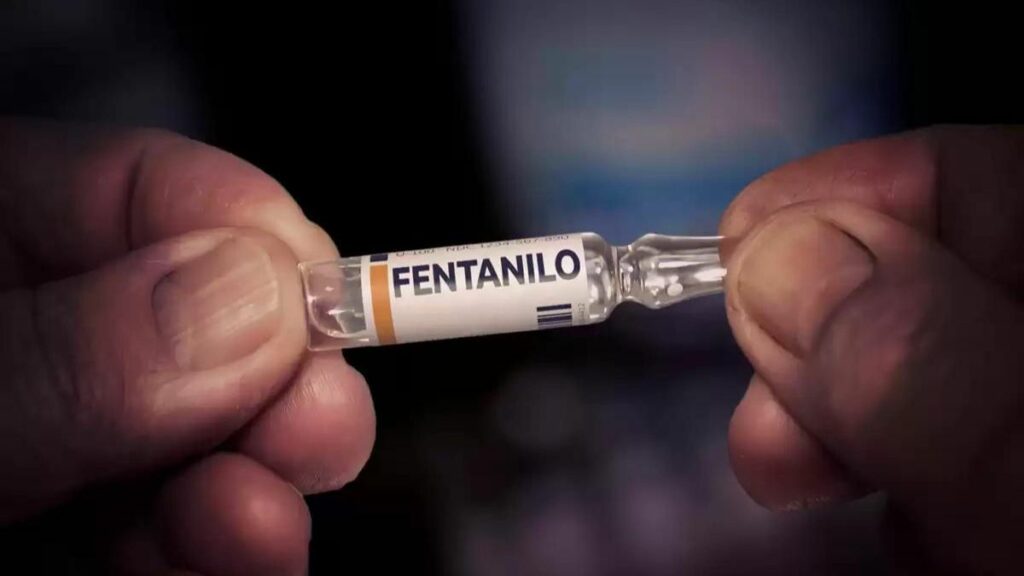 El fentanilo “es uno de los opioides más potentes, siendo entre 50 y 100 veces más fuerte que la morfina”.