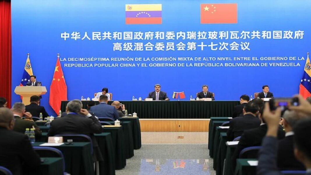 Se firmaron más de 30 acuerdos entre Venezuela y China. Foto cortesía