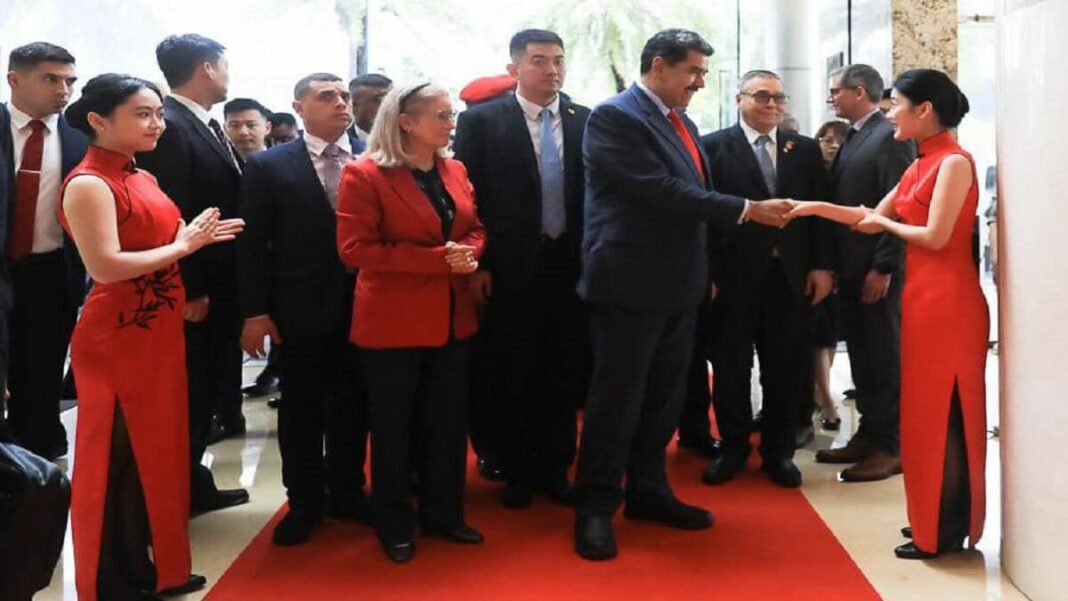 Maduro comienza en China una gira de varios días. Foto cortesía