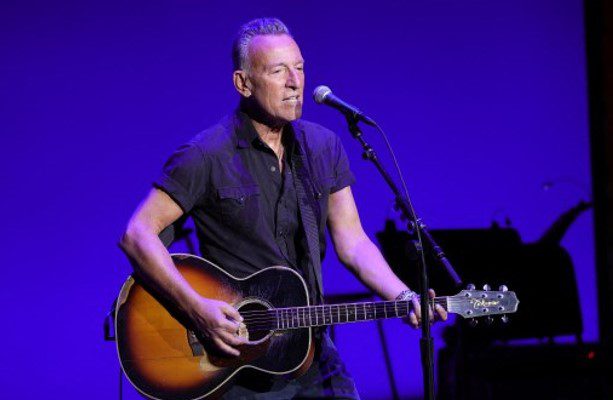 Bruce Springsteen pospone su gira de 2023 por una úlcera péptica