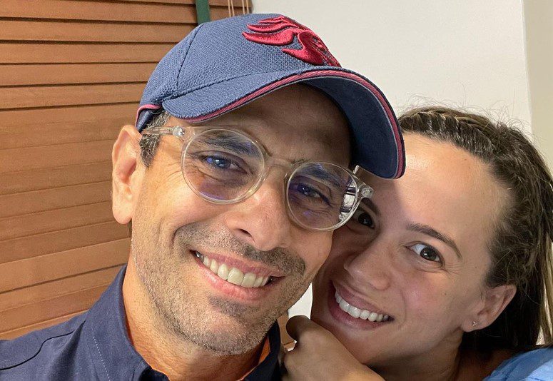 Henrique Capriles y Valeria Valle recibieron a su tercer hijo