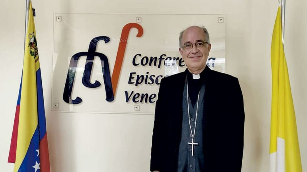 Monseñor Jesús González de Zárate, presidente de la CEV. Foto cortesía