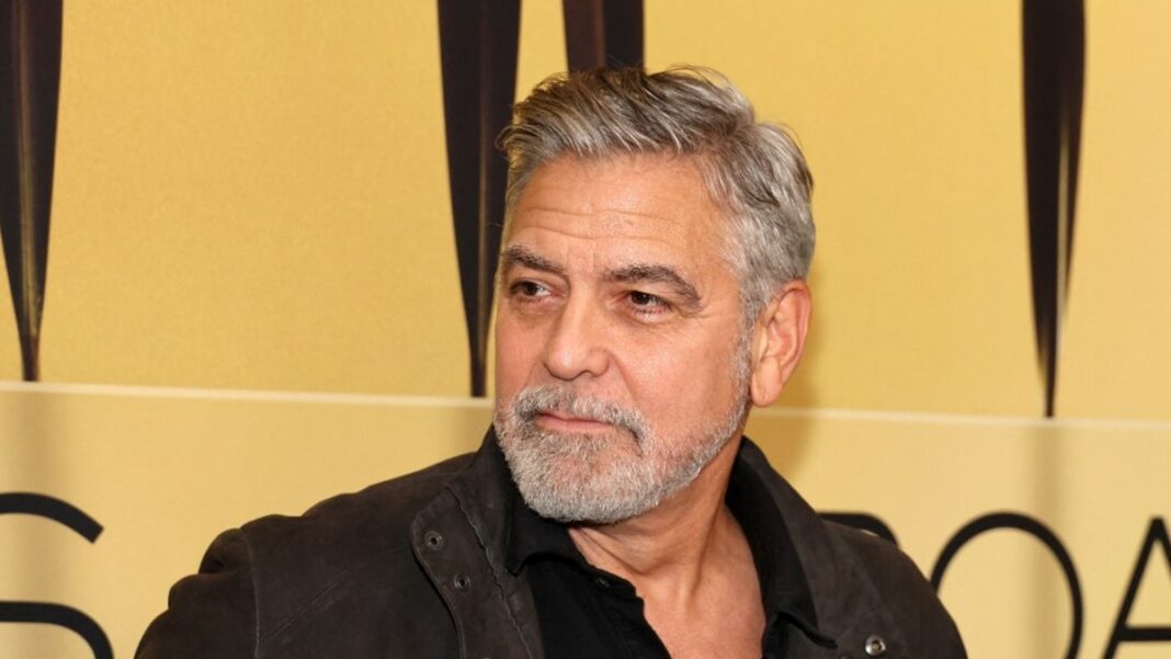 George Clooney hace explosivas declaraciones sobre el estrellato de Matthew Perry