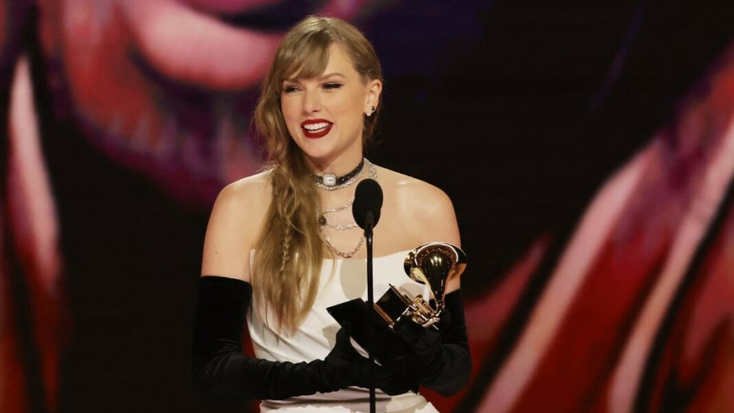 Taylor Swift hace historia en una noche de Grammys dominada por mujeres